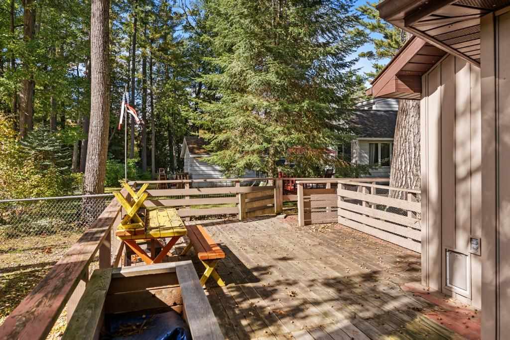 3602 Poplar Street Indian River MI 49749
