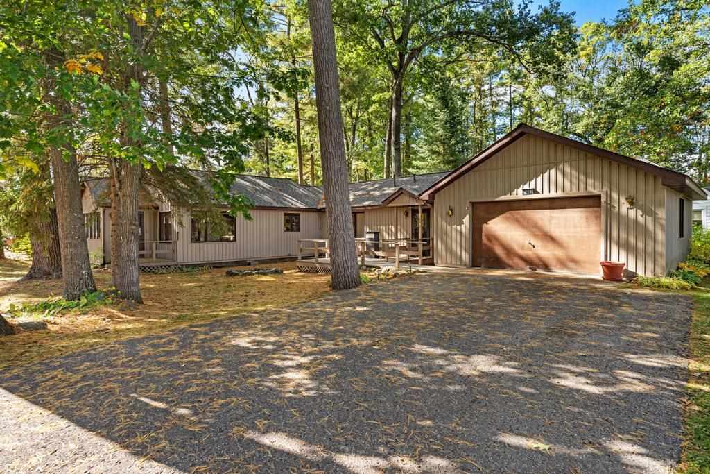 3602 Poplar Street Indian River MI 49749