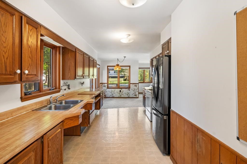 3602 Poplar Street Indian River MI 49749