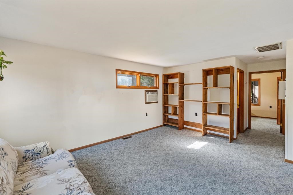 3602 Poplar Street Indian River MI 49749