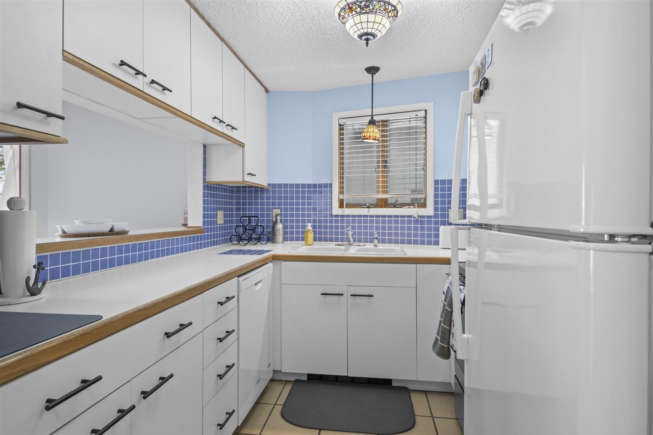 114 S Intermediate Lake Road Central Lake MI 49622