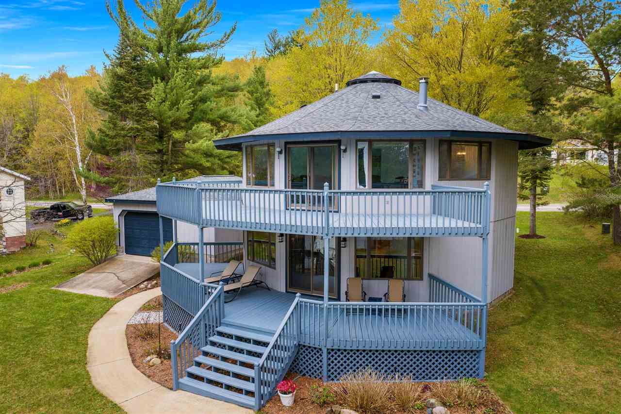 114 S Intermediate Lake Road Central Lake MI 49622
