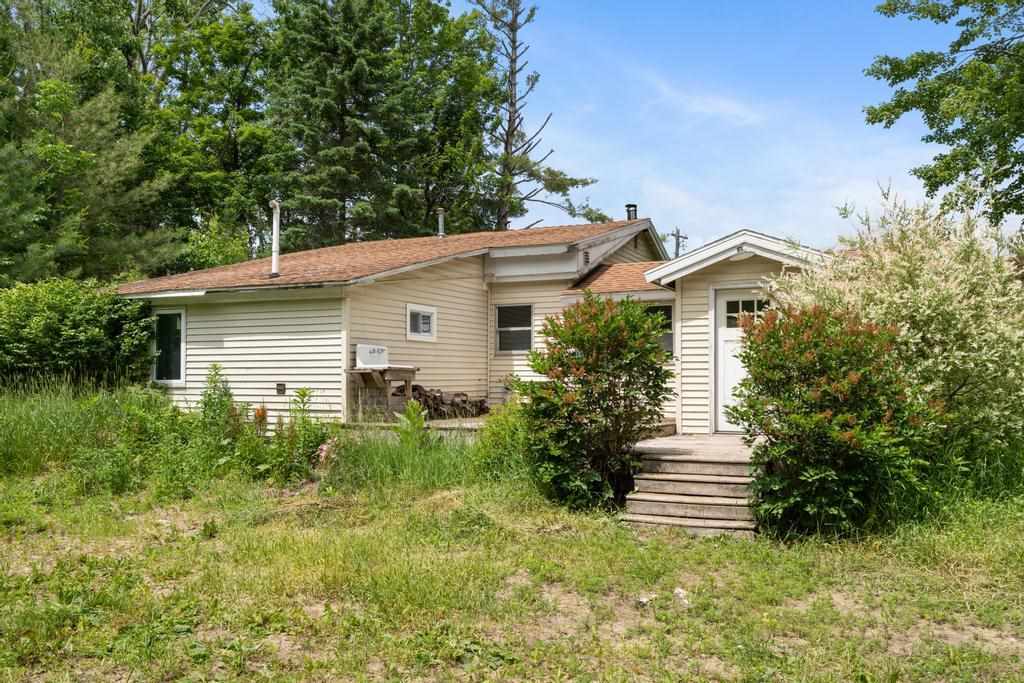 5760 Pickerel Lake Road Petoskey MI 49770