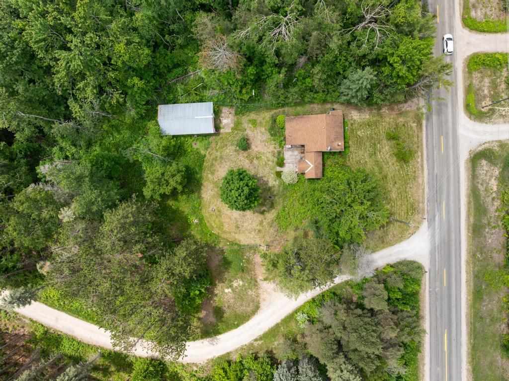 5760 Pickerel Lake Road Petoskey MI 49770