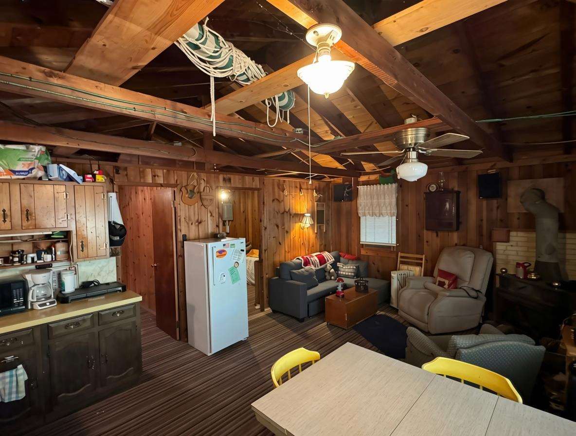 2230 Mann Road Cheboygan MI 49721