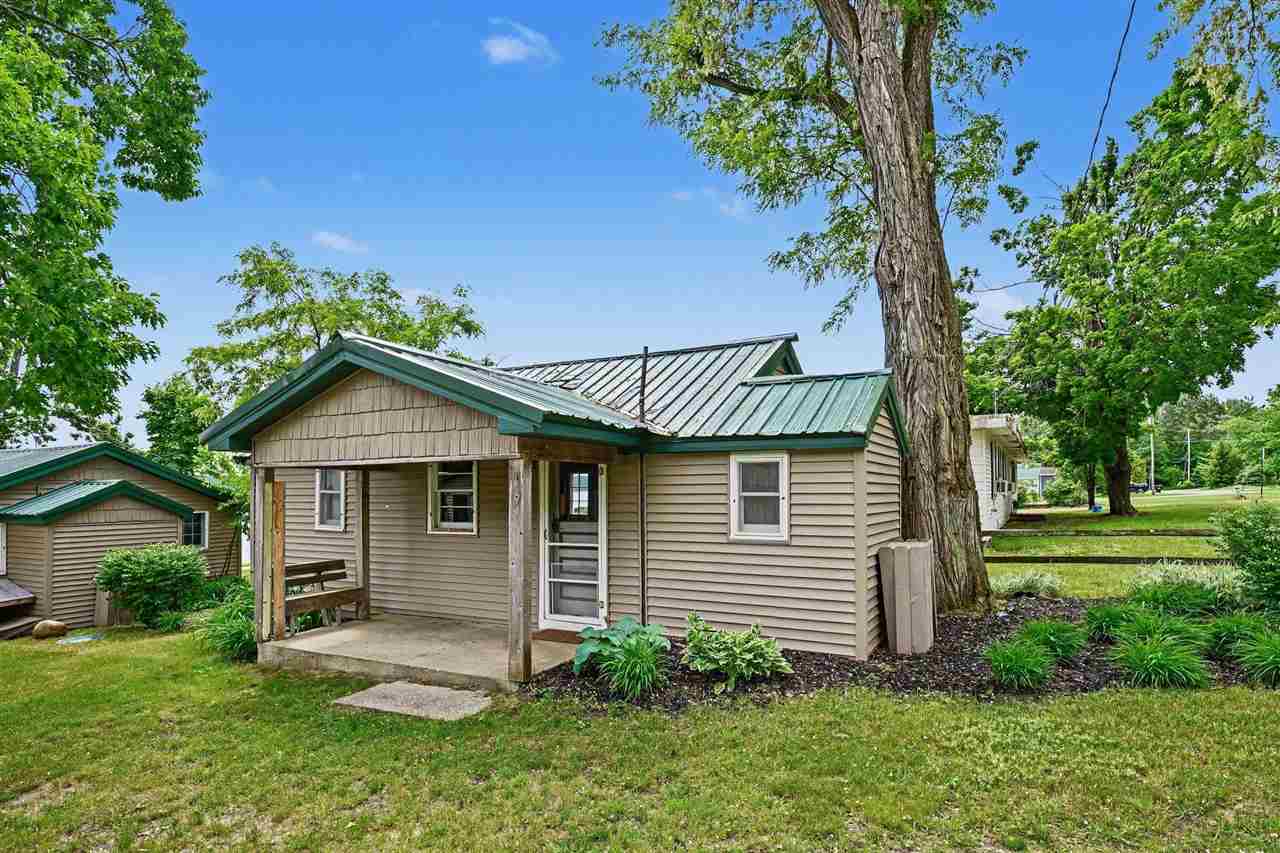 5124 #5 Beechwood Avenue Gaylord MI 49735
