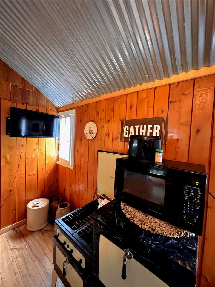 5124 #5 Beechwood Avenue Gaylord MI 49735