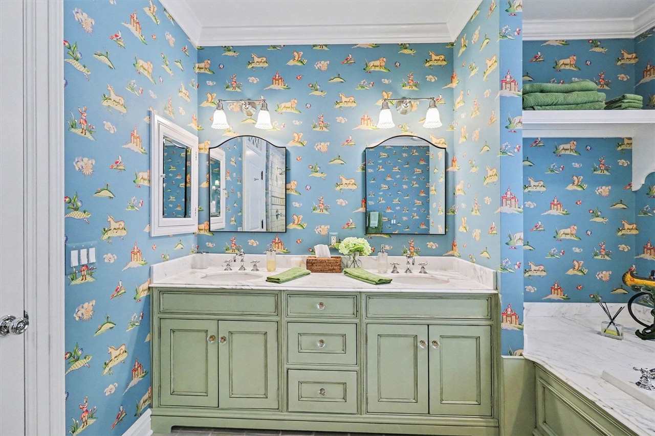 5909 Cook Point Drive Harbor Springs MI 49740
