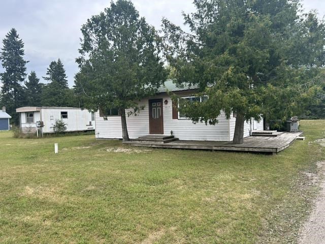 3014 Center Street Levering MI 49755