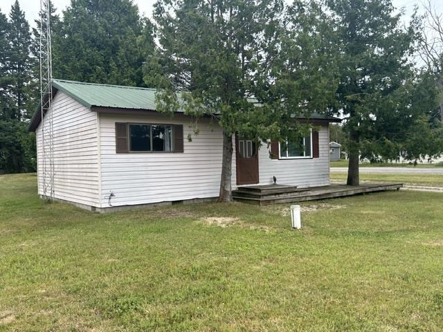 3014 Center Street Levering MI 49755