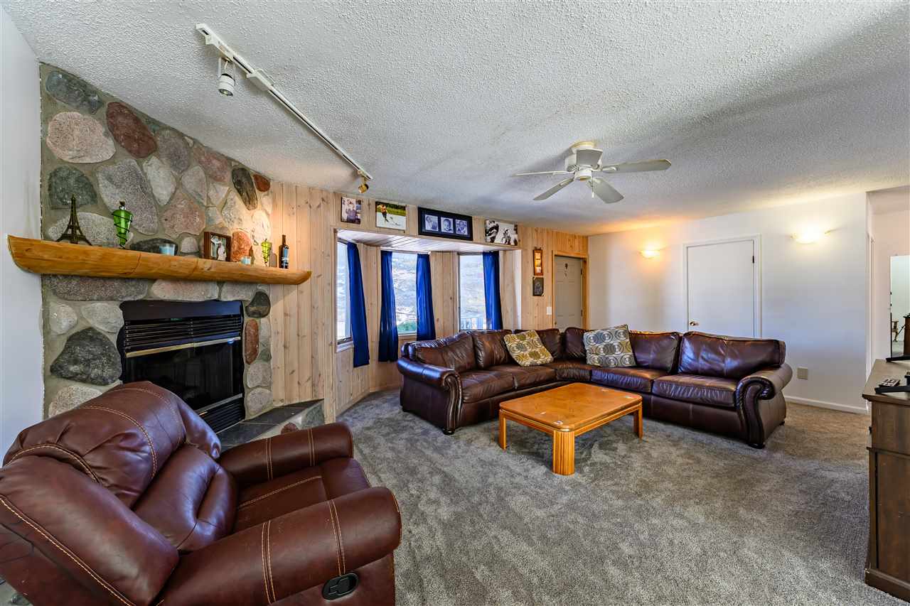 3163 Mayberry Hill Petoskey MI 49770