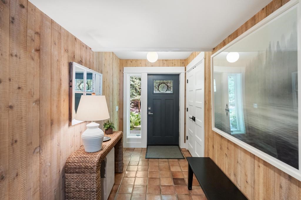 76 S Lamkin Road Harbor Springs MI 49740