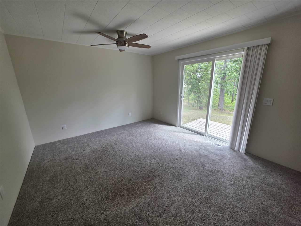 7115 Wilbe Street Indian River MI 49749