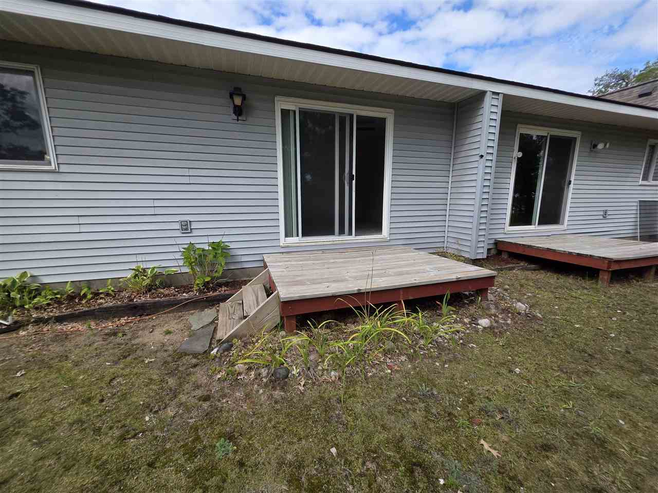 7115 Wilbe Street Indian River MI 49749