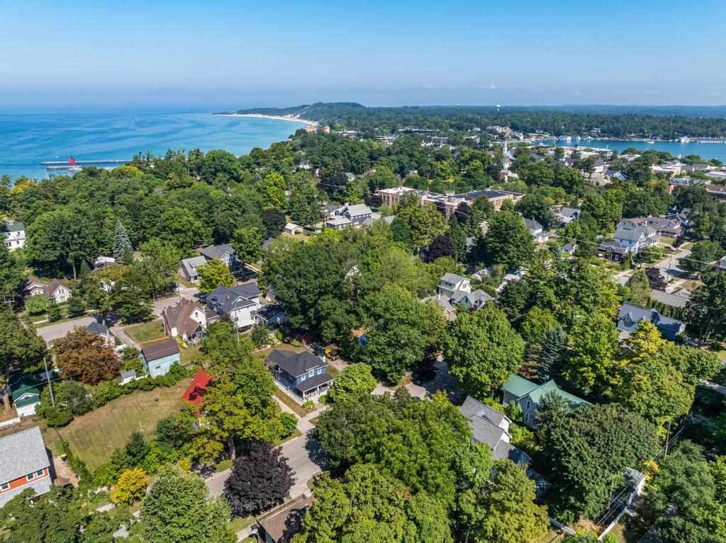 308 Antrim Street Charlevoix MI 49720