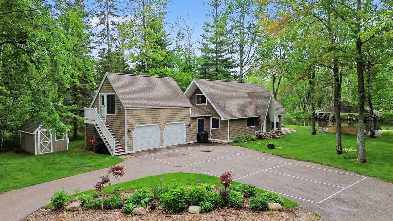 8278 Devil's Elbow Brutus MI 49716