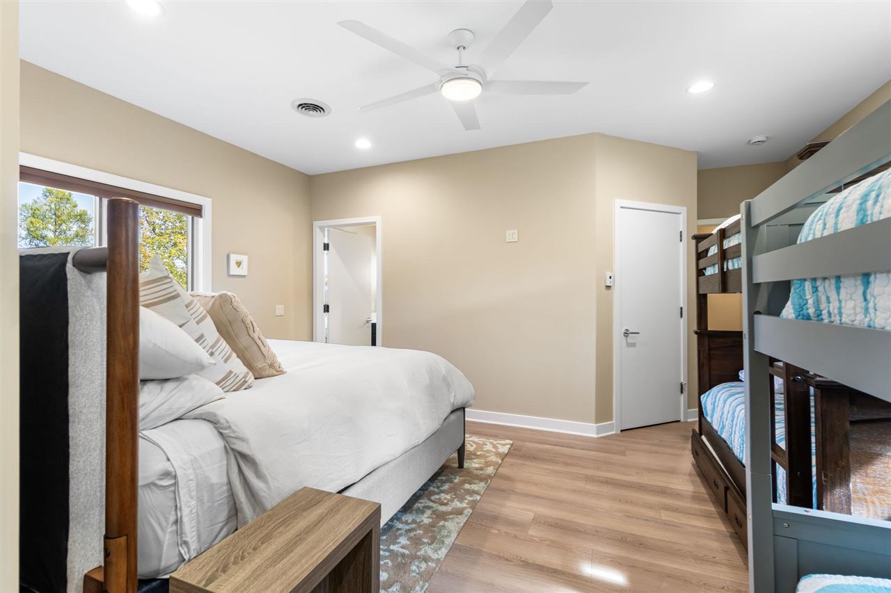 11550 Evergreen Lane Charlevoix MI 49720