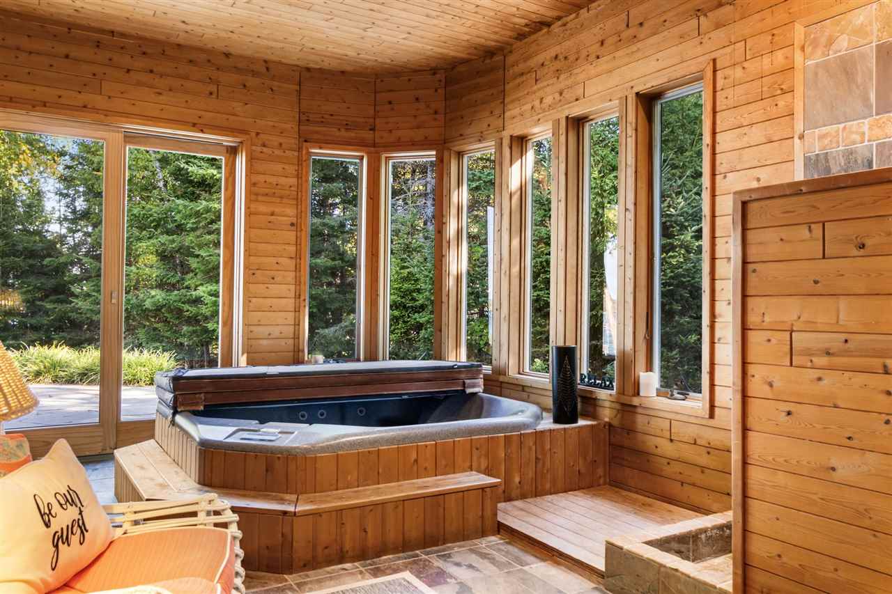 11550 Evergreen Lane Charlevoix MI 49720