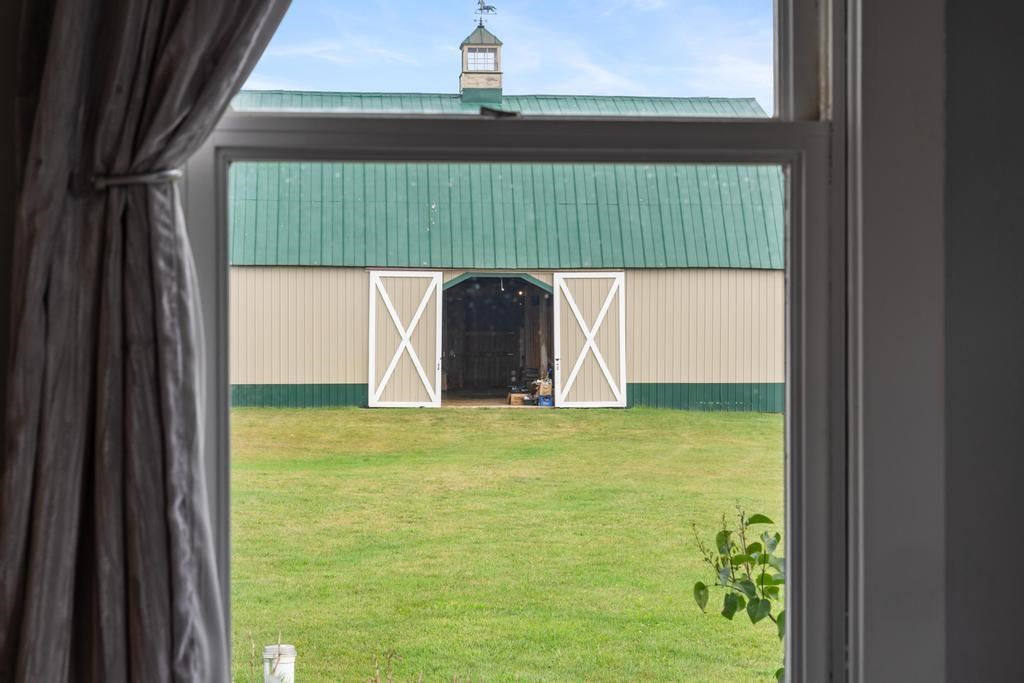 2324 W Van Road Pellston MI 49769