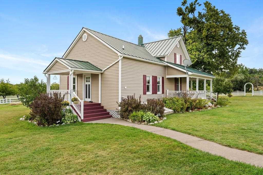 2324 W Van Road Pellston MI 49769