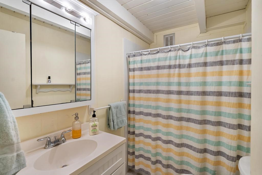 7530 Ridge Road Harbor Springs MI 49740
