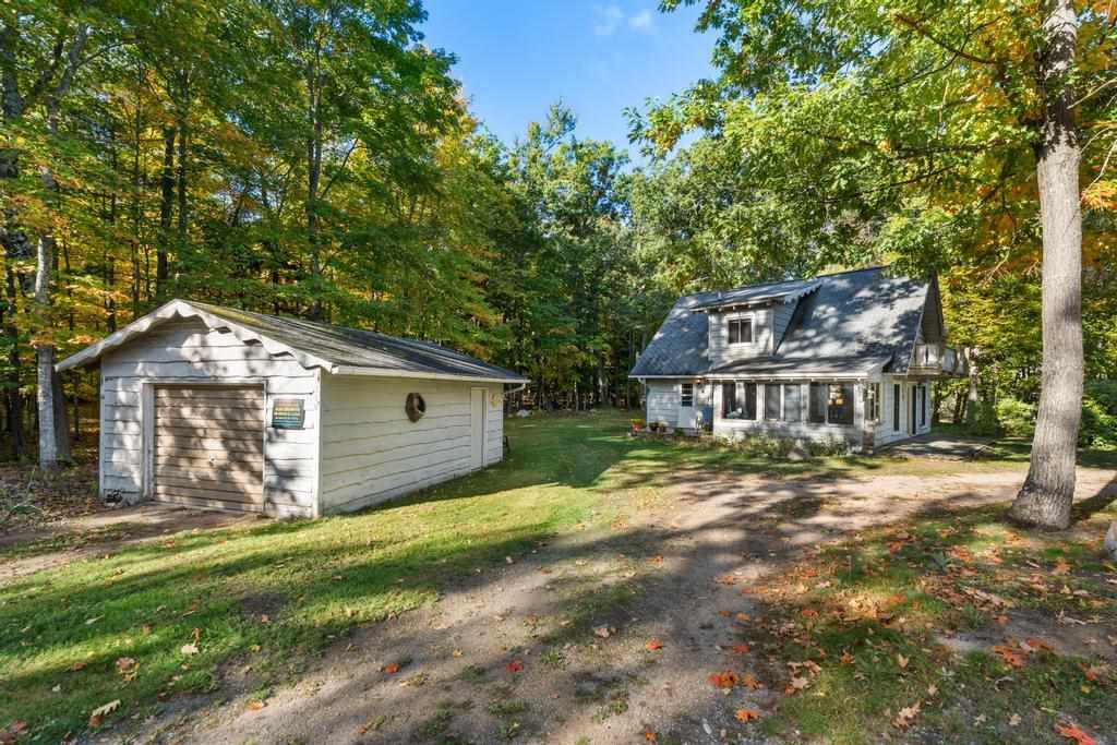 7530 Ridge Road Harbor Springs MI 49740