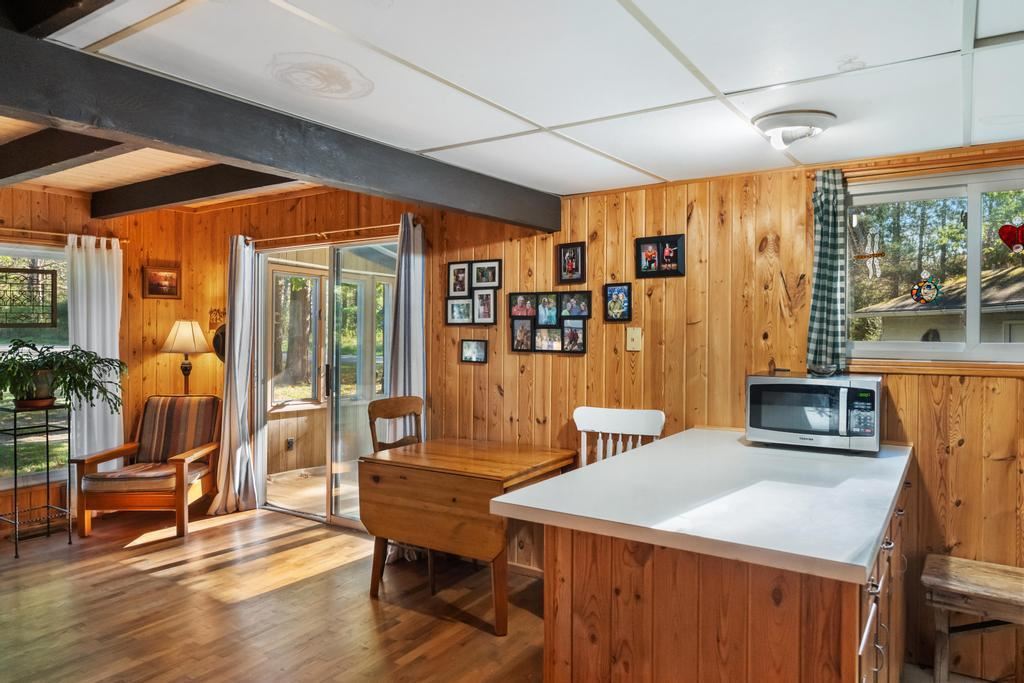 7530 Ridge Road Harbor Springs MI 49740