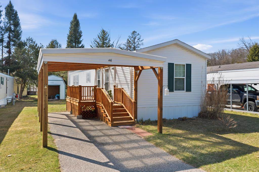 631 E Lake Street Harbor Springs MI 49740