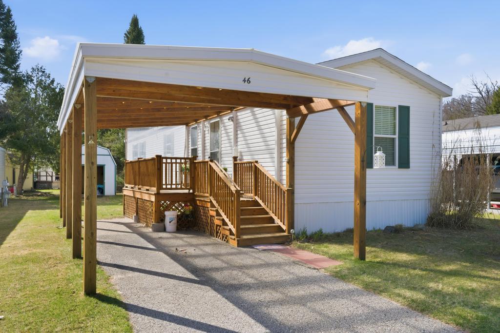 631 E Lake Street Harbor Springs MI 49740