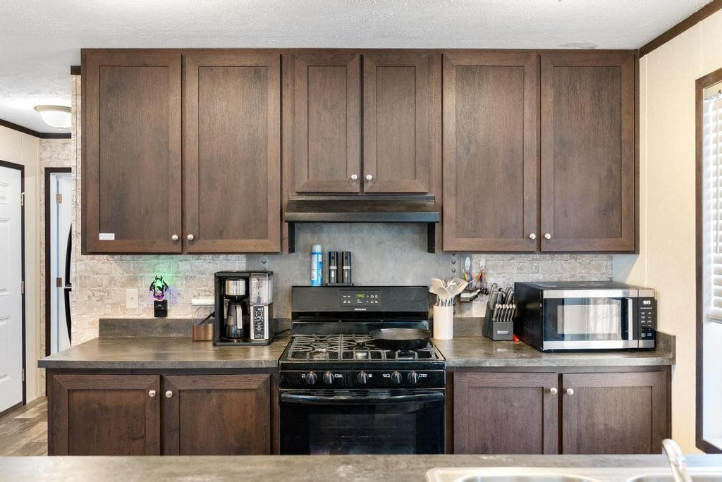 8745 Sandy Street Alanson MI 49706