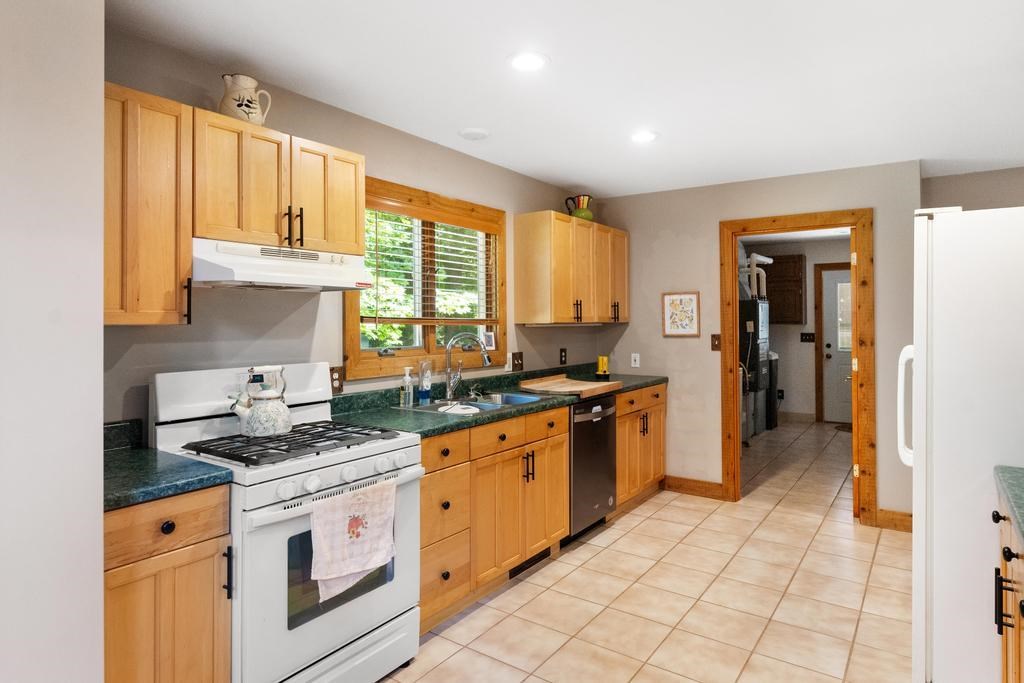 2715 Indian Road Brutus MI 49716