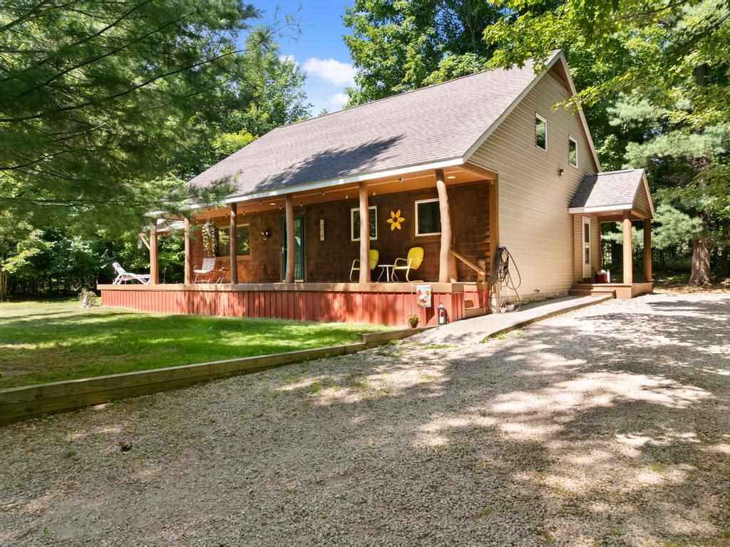 2715 Indian Road Brutus MI 49716