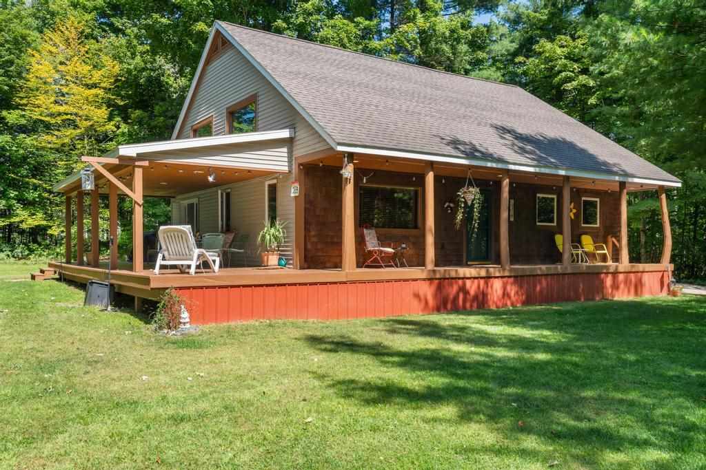 2715 Indian Road Brutus MI 49716