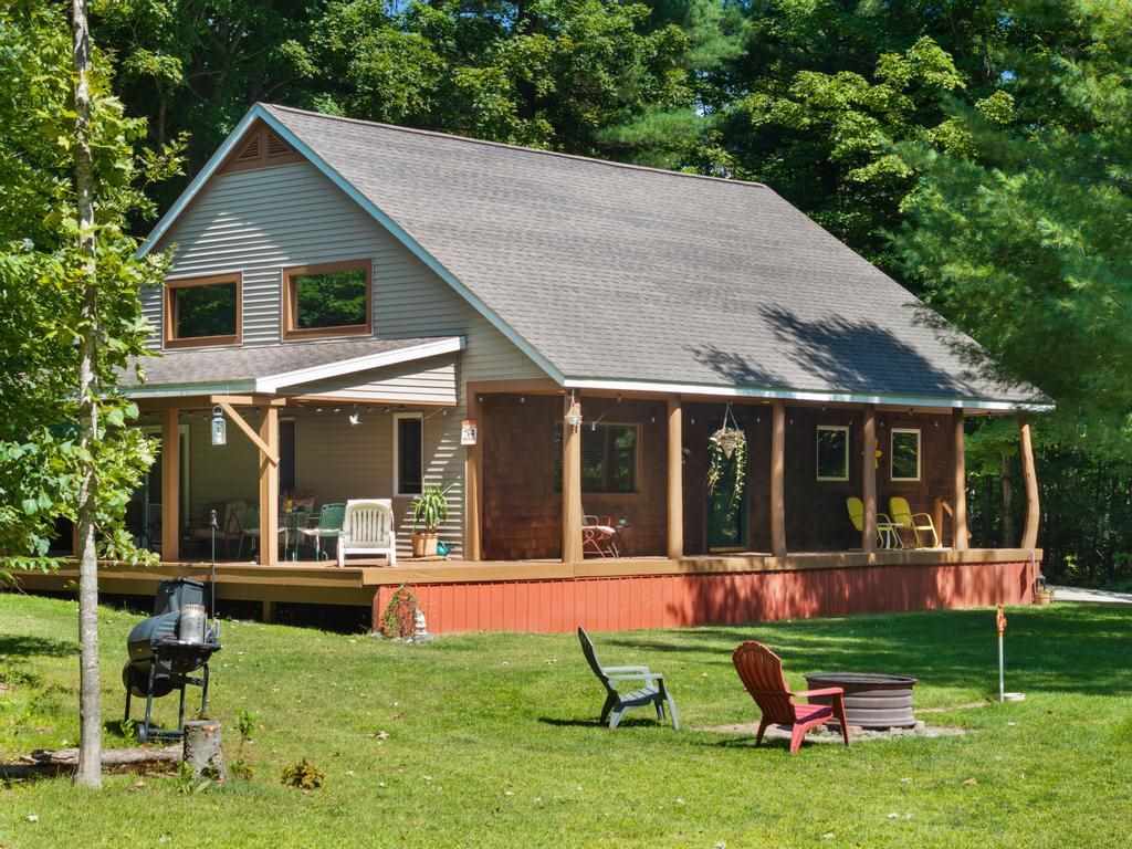 2715 Indian Road Brutus MI 49716