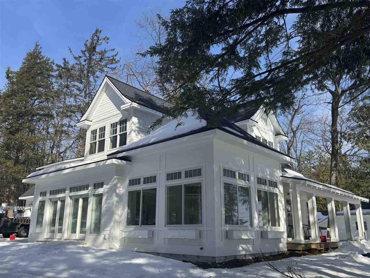 572 West Bluff Harbor Springs MI 49740-15