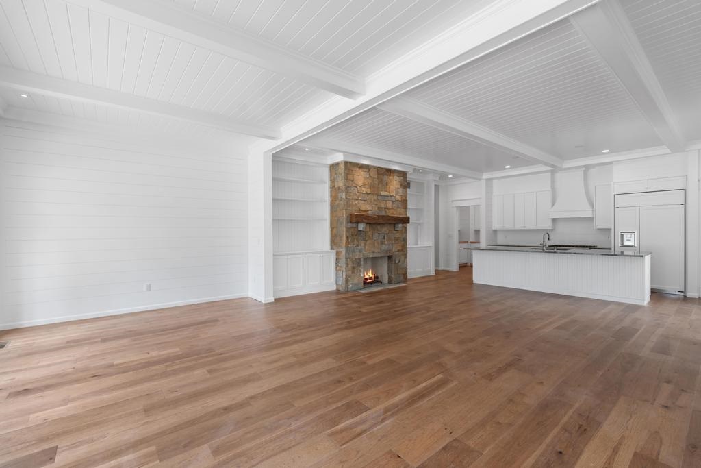 572 West Bluff Harbor Springs MI 49740-15