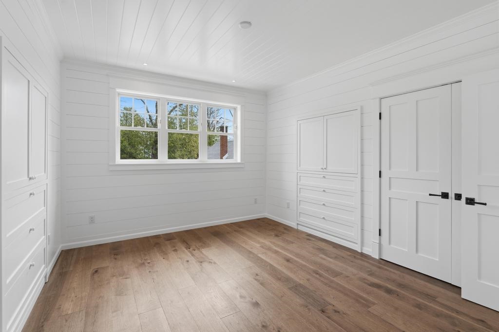572 West Bluff Harbor Springs MI 49740-15