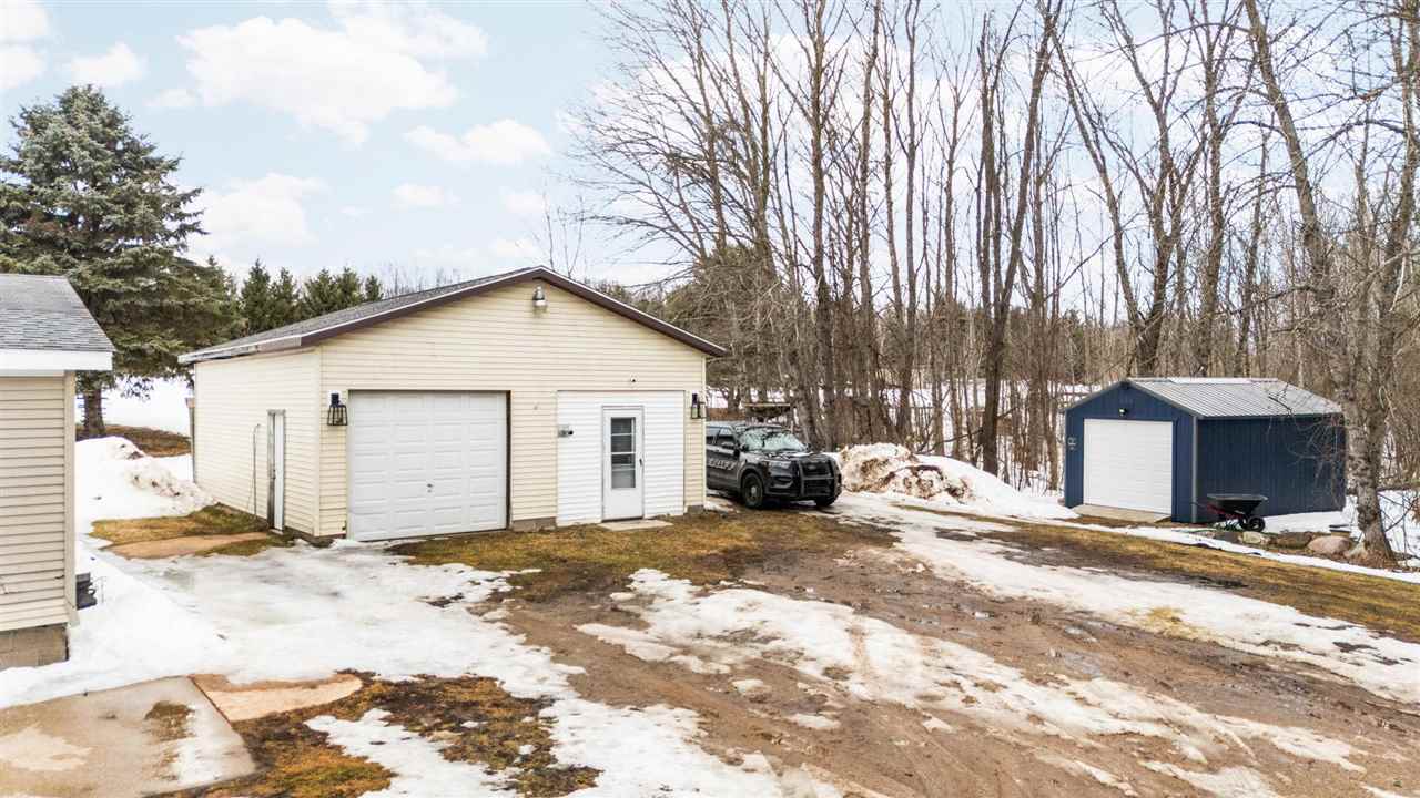 305 Advance Road East Jordan MI 49727