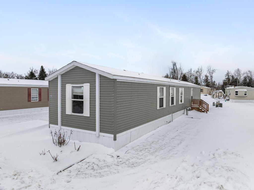 8628 Park Way Alanson MI 49706