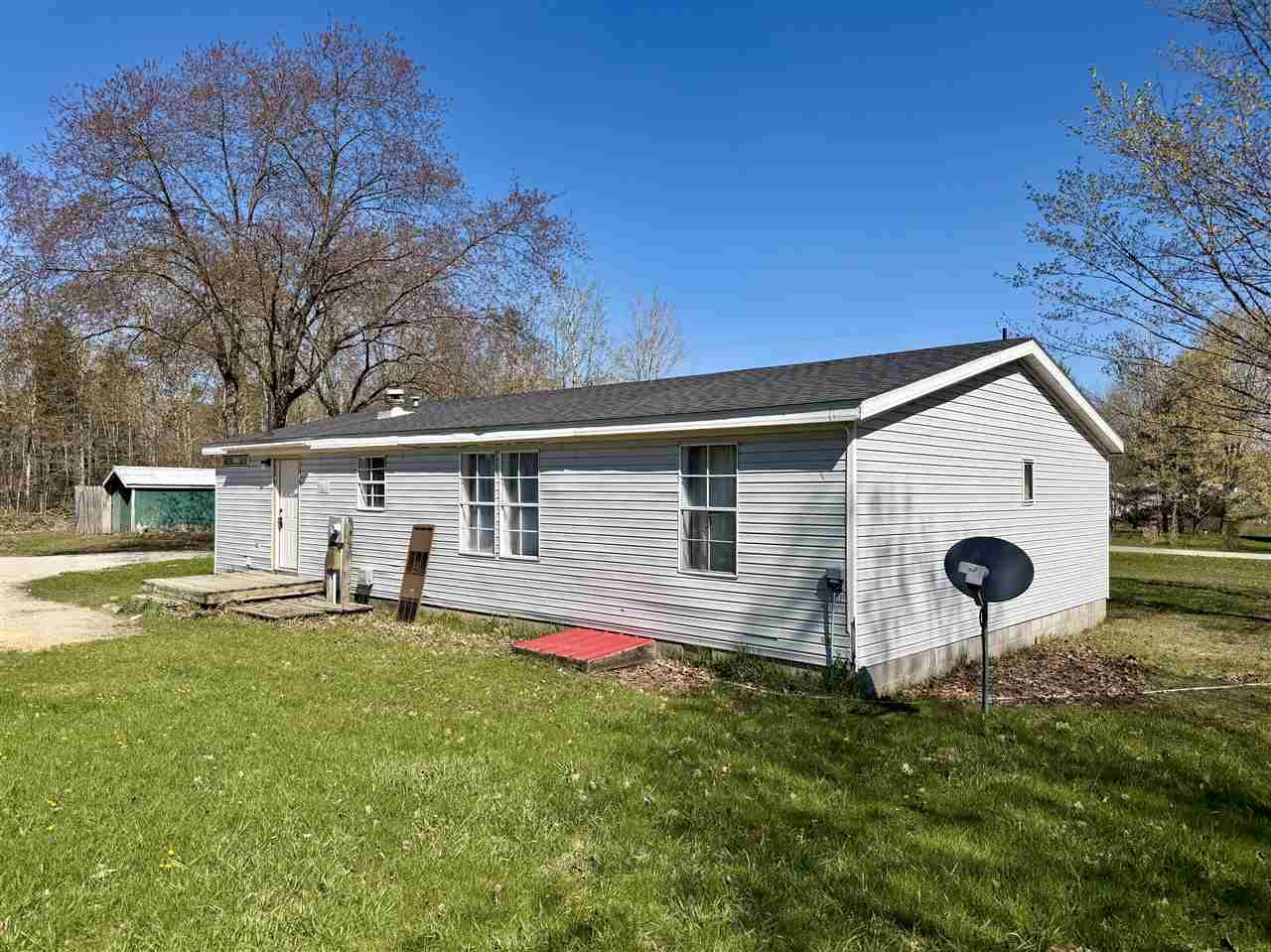 13620 Clark Road Charlevoix MI 49720