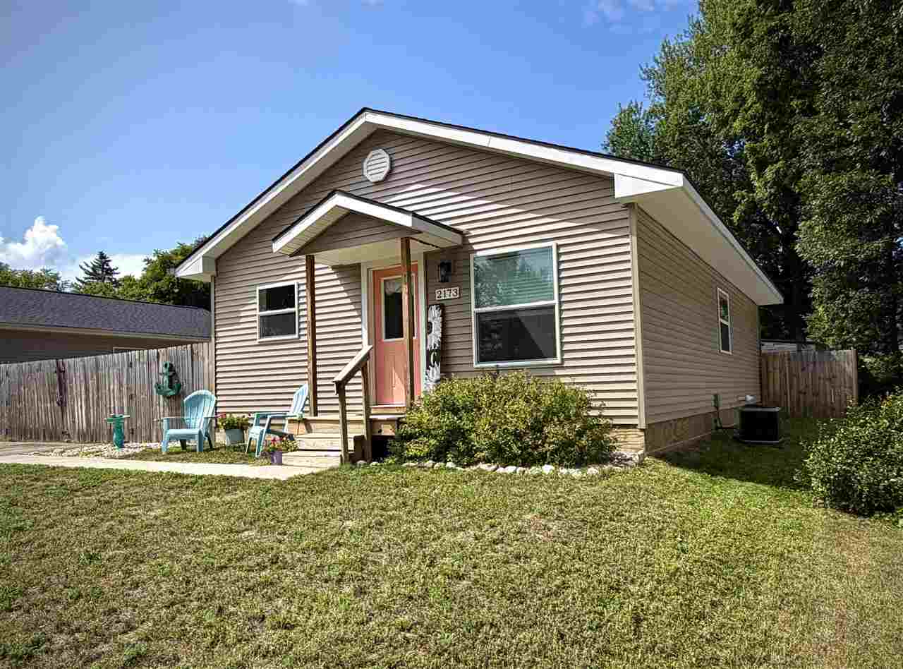 2173 West Street Central Lake MI 49622