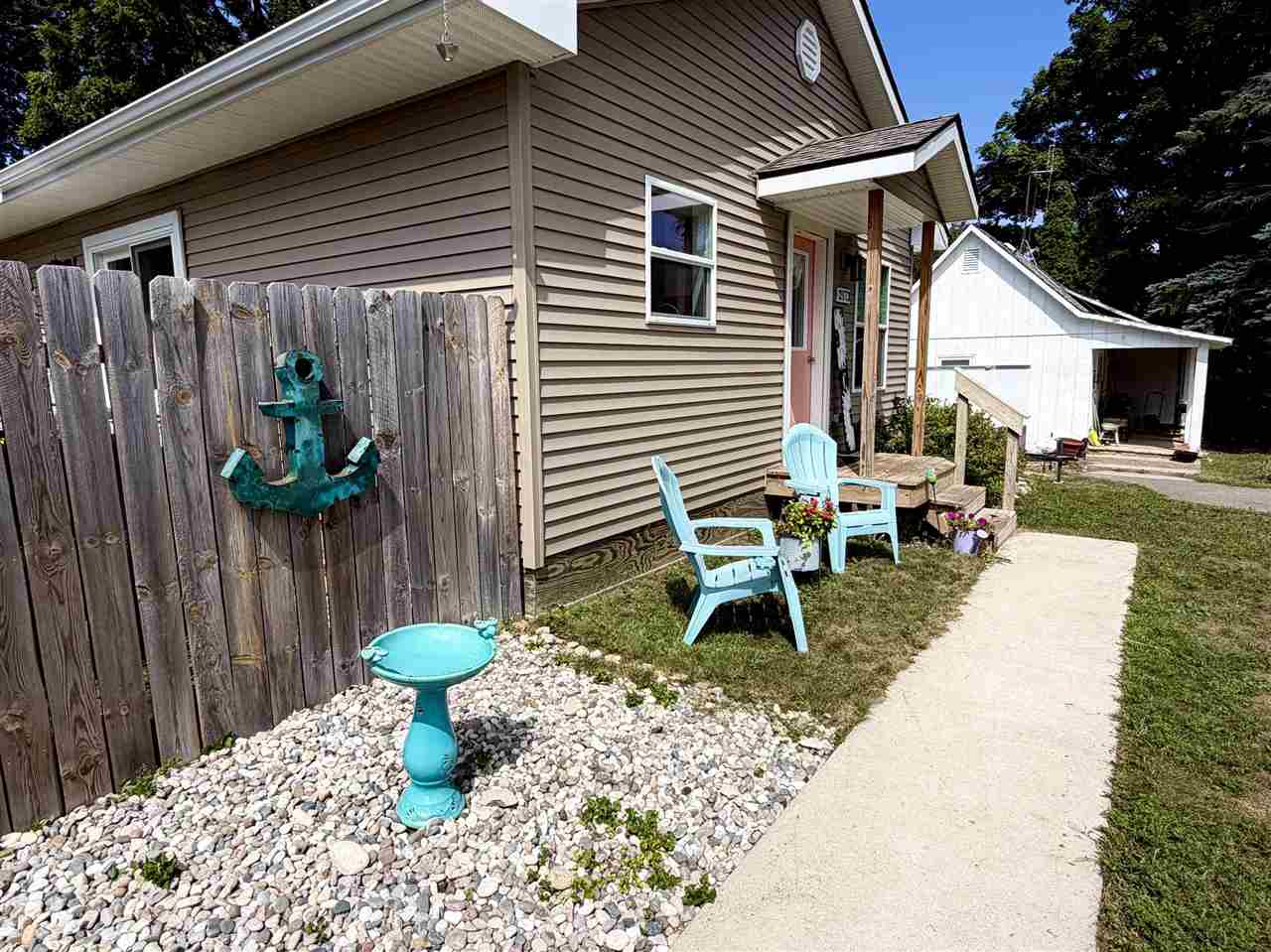 2173 West Street Central Lake MI 49622