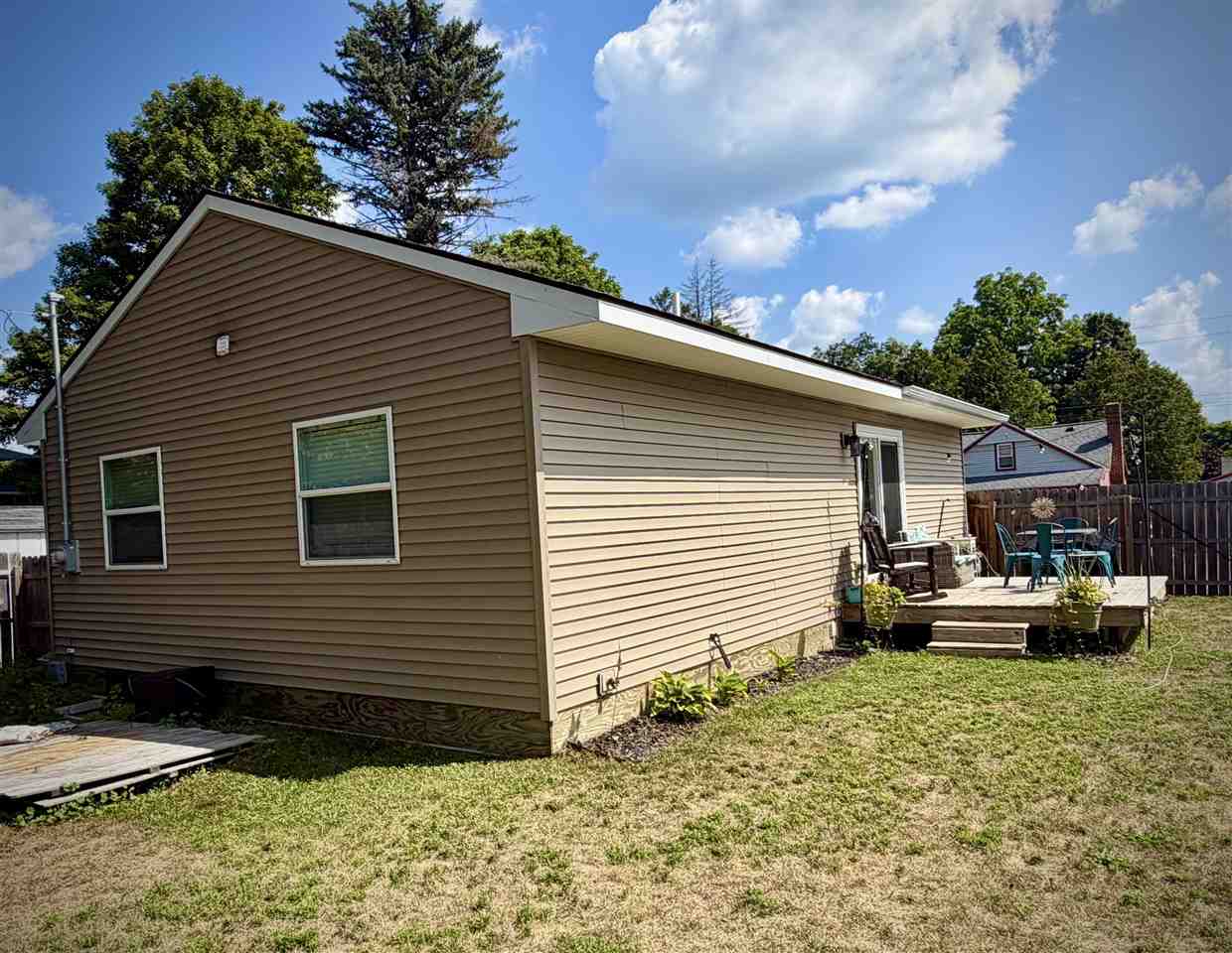 2173 West Street Central Lake MI 49622