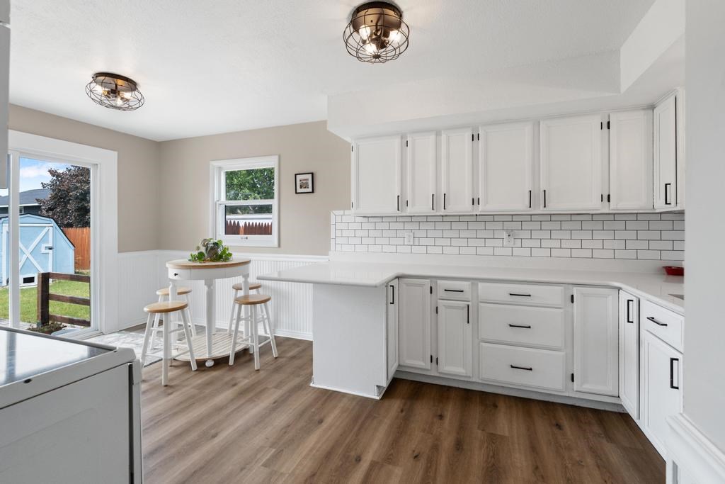 1105 Grant Street Charlevoix MI 49720