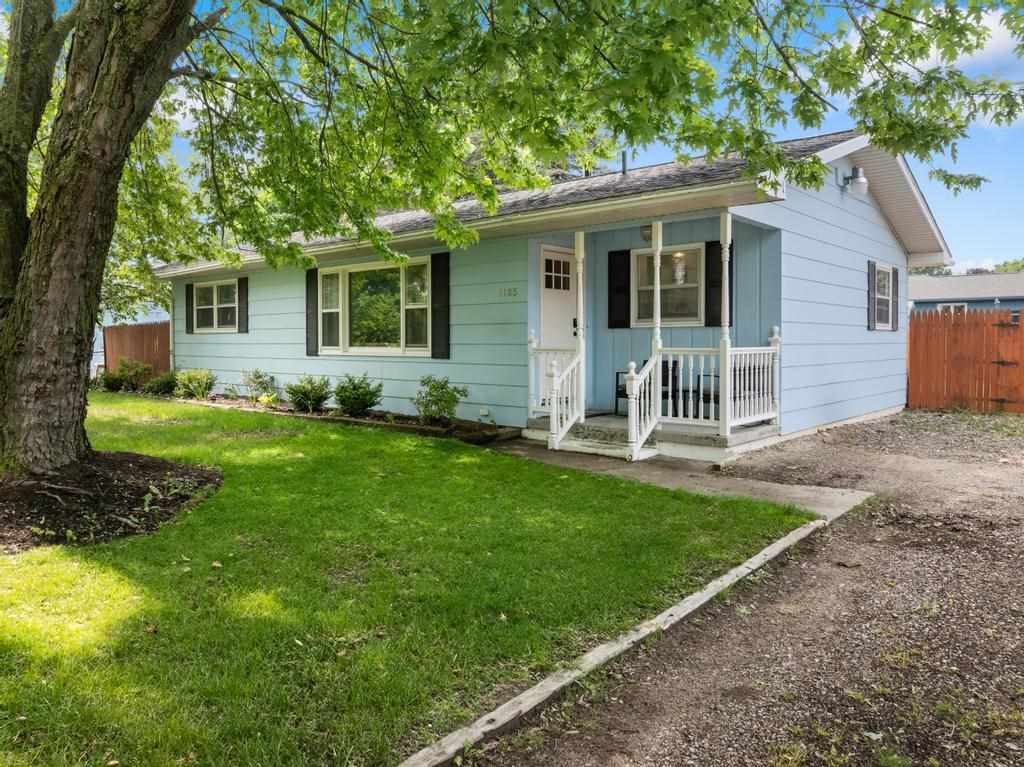 1105 Grant Street Charlevoix MI 49720