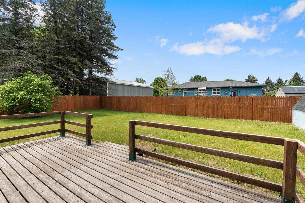 1105 Grant Street Charlevoix MI 49720