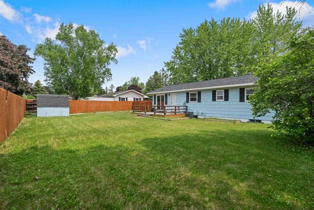 1105 Grant Street Charlevoix MI 49720