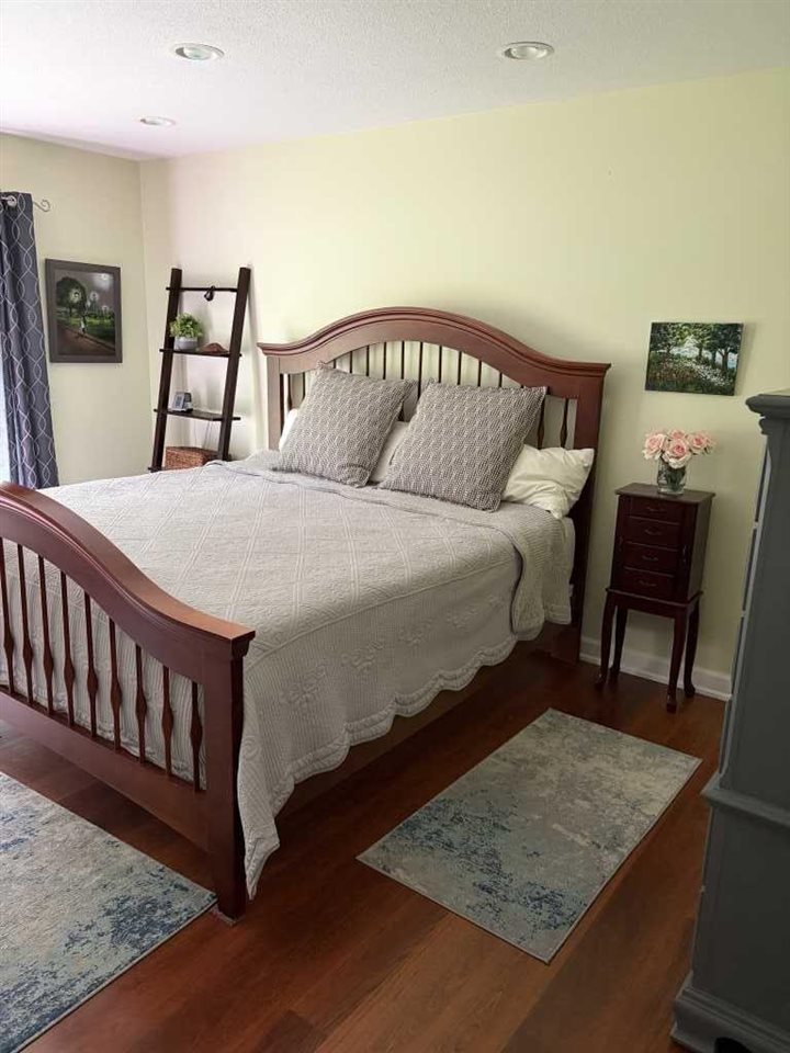 12982 Pineridge Charlevoix MI 49720