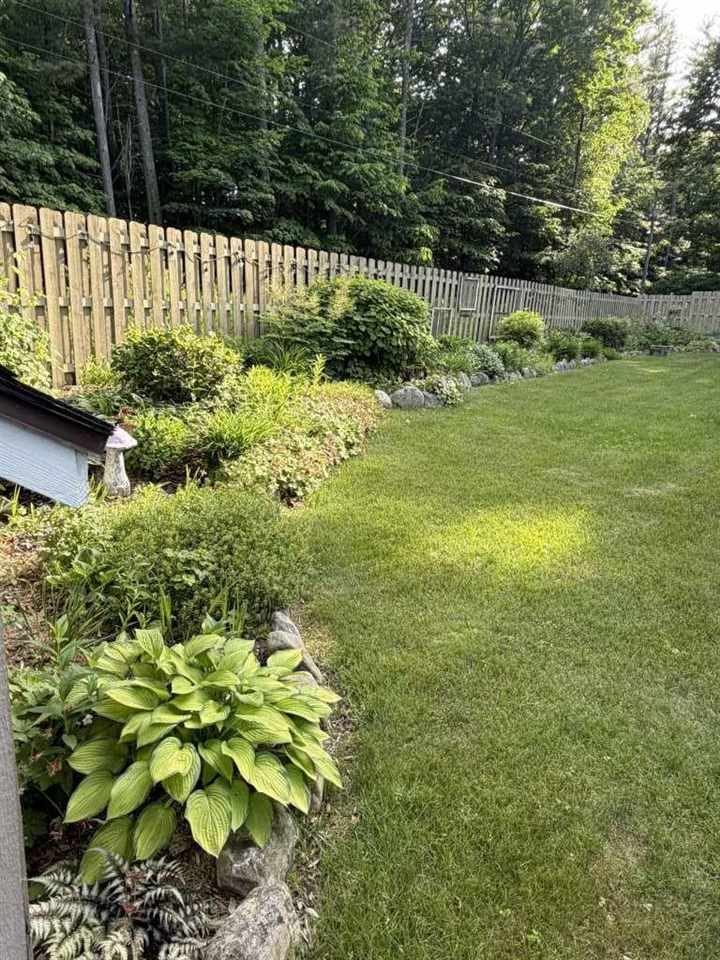 12982 Pineridge Charlevoix MI 49720