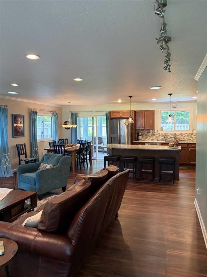 12982 Pineridge Charlevoix MI 49720